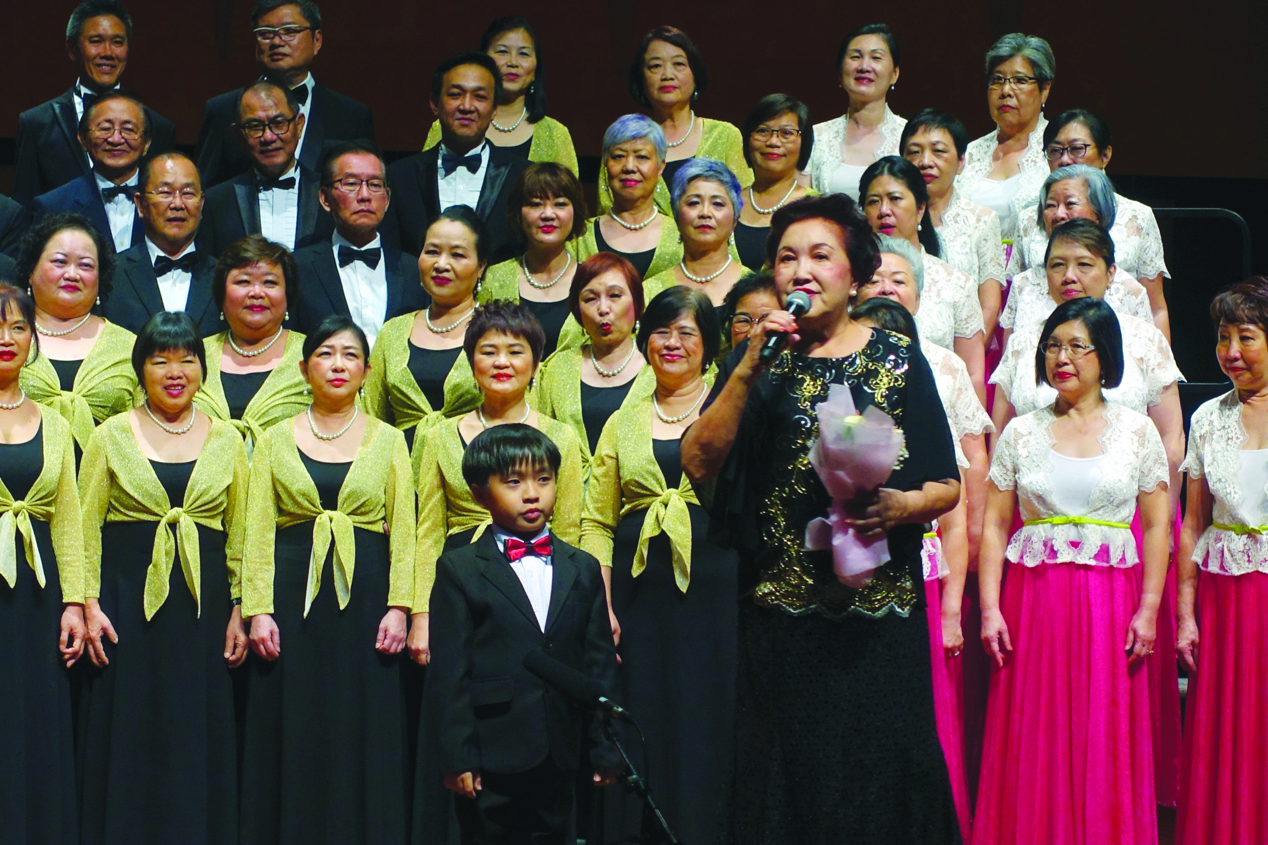 一生为声乐奔波的黄彩鸾 – Singapore Federation of Chinese Clan Associations