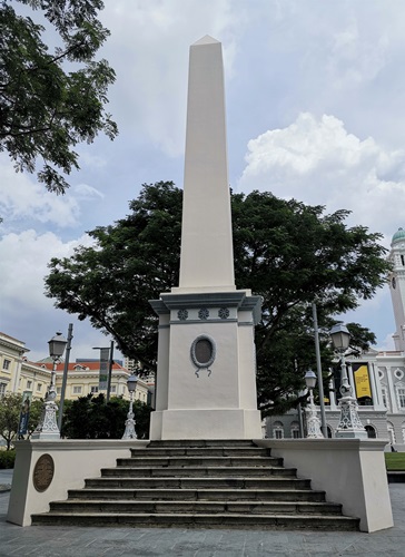 图二：达尔豪西纪念碑。作者摄于2019年4月