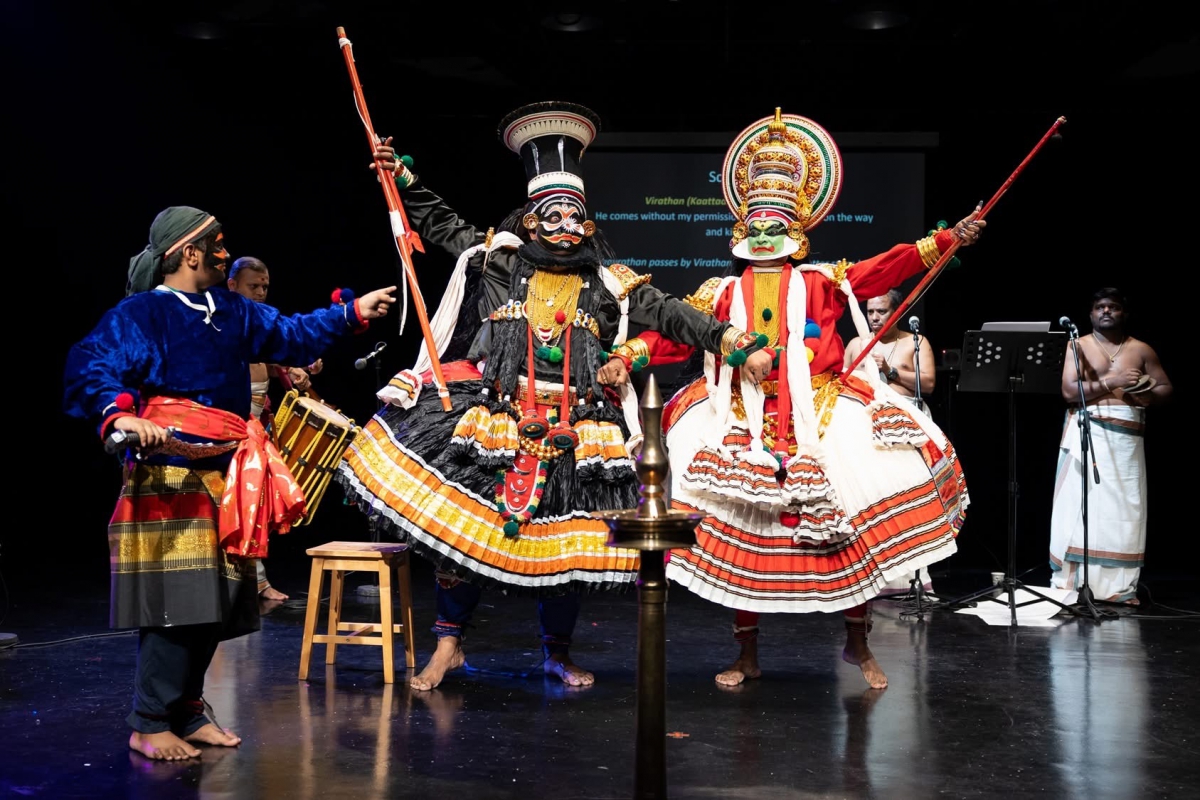 卡达卡利的新加坡之旅——舞蹈家毕如的跨文化使命– Singapore Federation of Chinese Clan Associations