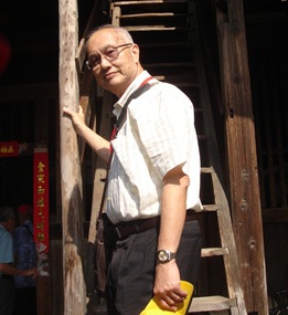 应似飞鸿踏雪泥 ——何炳彪老师的“成绩报告”