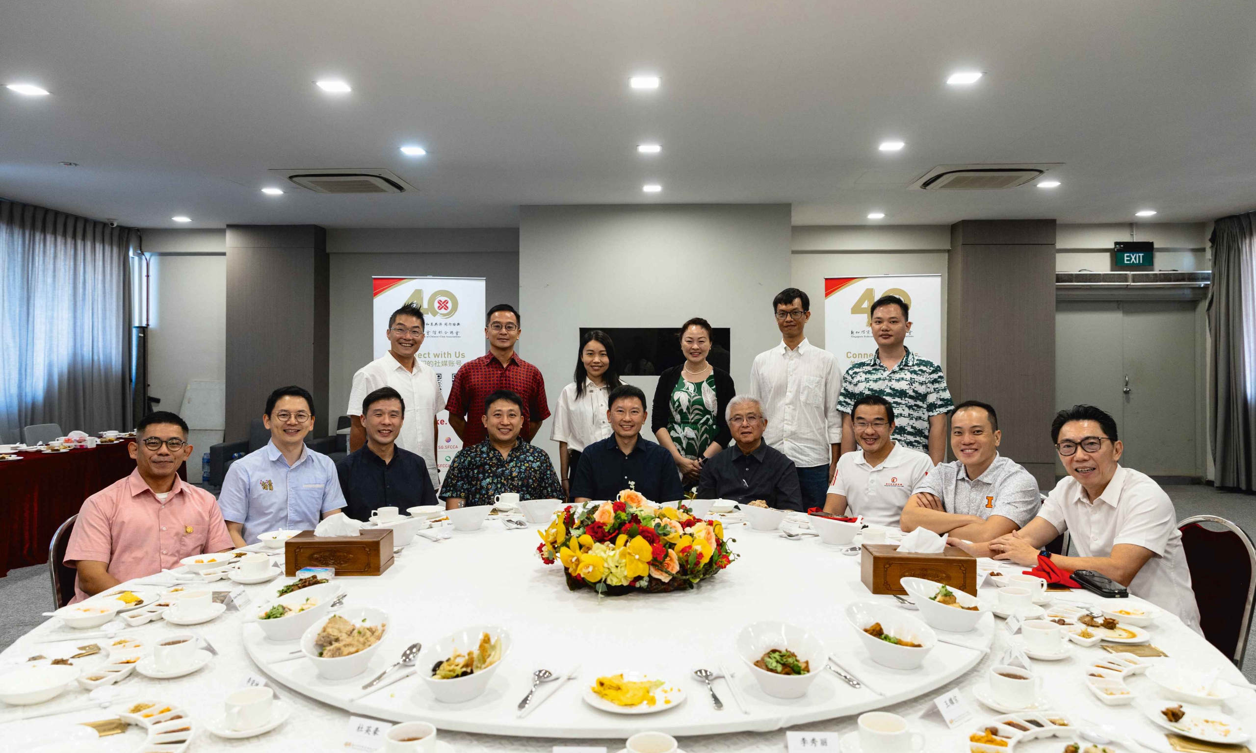 会馆青年代表与徐芳达部长交流对话