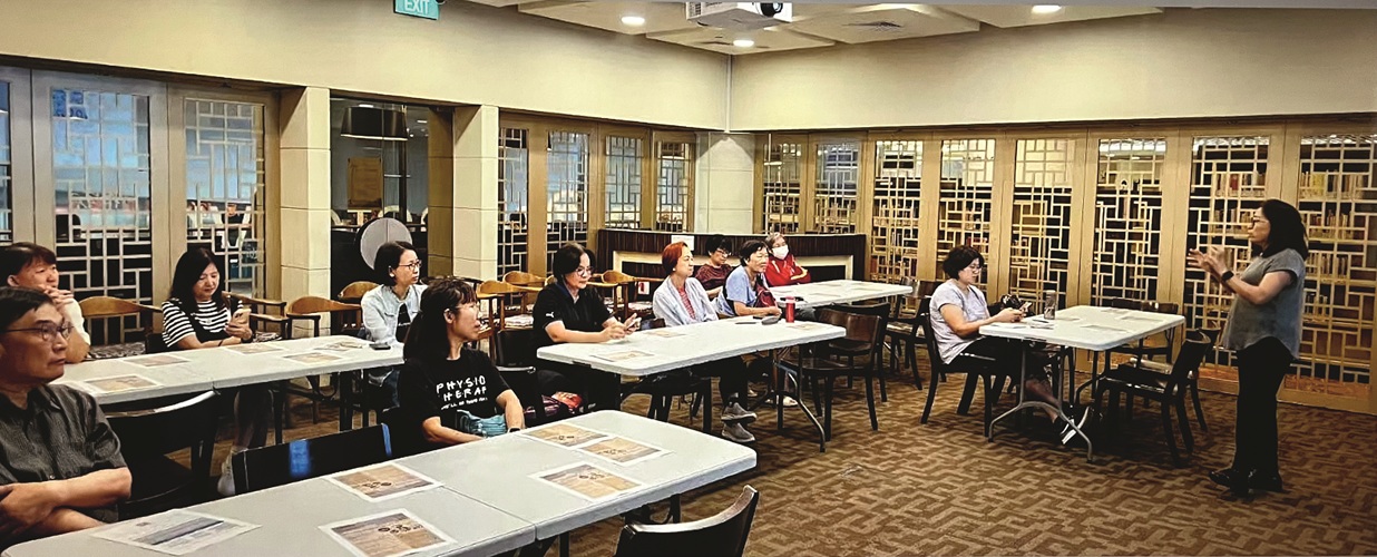 刘薇与学员分享她的养生理念。